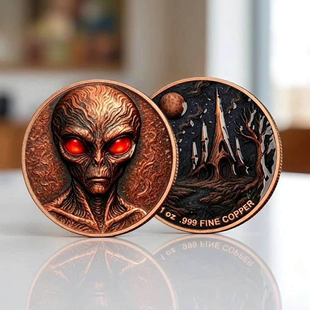 1 Oz Purple Copper Alien Coin Gothic Alien Head with Red Eyes & Dark Castle Commemorative Coin Souvenir Coin Gift Horror Decor