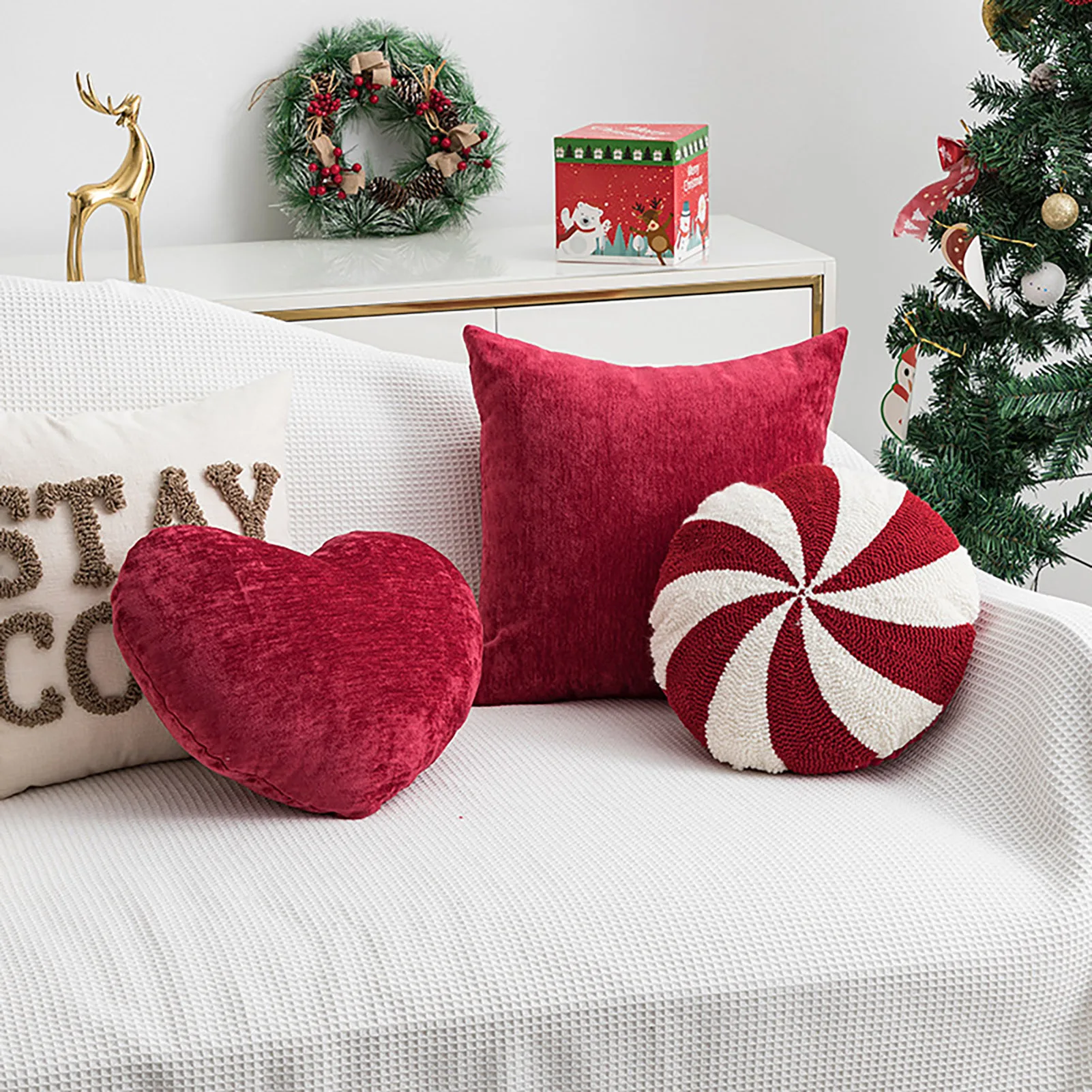 Christmas Pillow Exquisite Candy Heart Shape Throw Pillow Festive Decorative Pillow for Couch Sofa Bedroom Almohada rellena