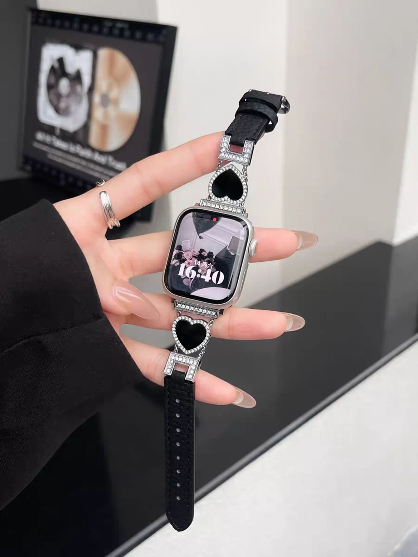 ممتاز فاخر الحب حلقة جلدية سوار ربط ل سوار ساعة يد آبل سلسلة S10/8/7/6/3/4/5/9 40 مللي متر 41 مللي متر 42 مللي متر 44 مللي متر 45 مللي متر 46 مللي متر