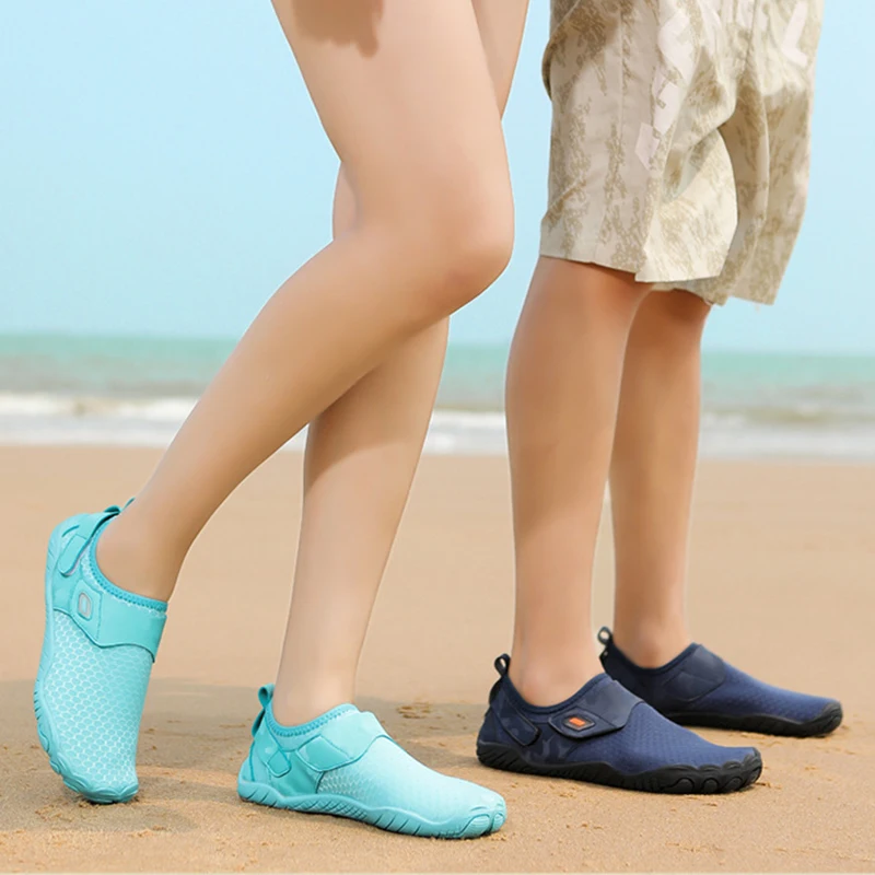 

Summer New Couple With The Same Beach Barefoot Water Shoes Swimming Sandals Surfing Sneakers Snorkeling Shoes Wading Shoes