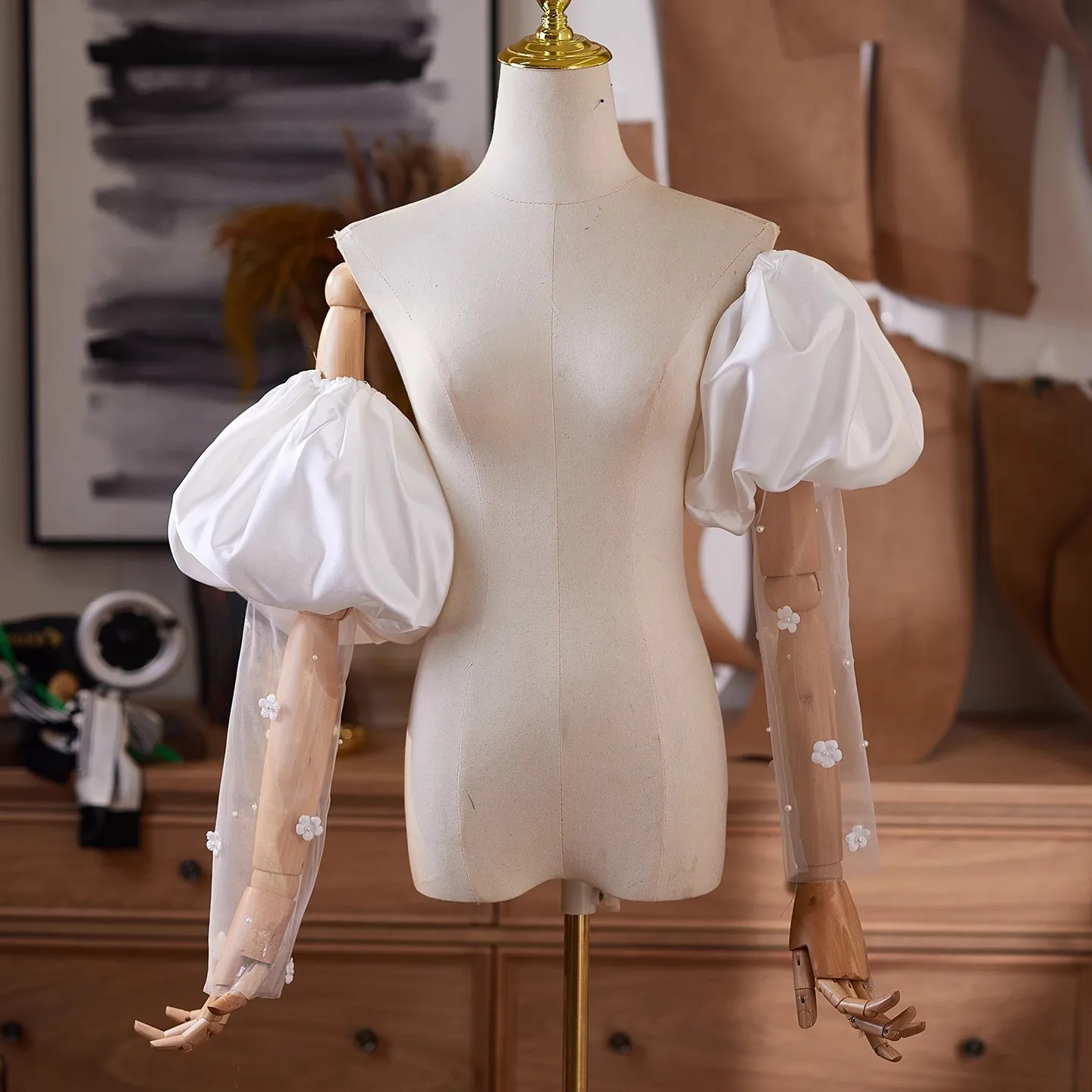 Women's Designer Mesh Patchwork White Satin Arm Sleeve Female Vintage Photography Formal Dress Performance Party Glove R3194