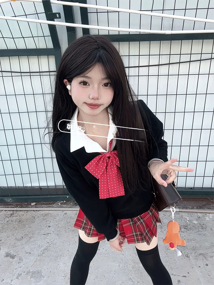 

Тонкий вязаный топ Bla оригинального дизайна и красная клетчатая юбка в стиле JK — комплект из двух предметов для молодых женщин, летняя мода