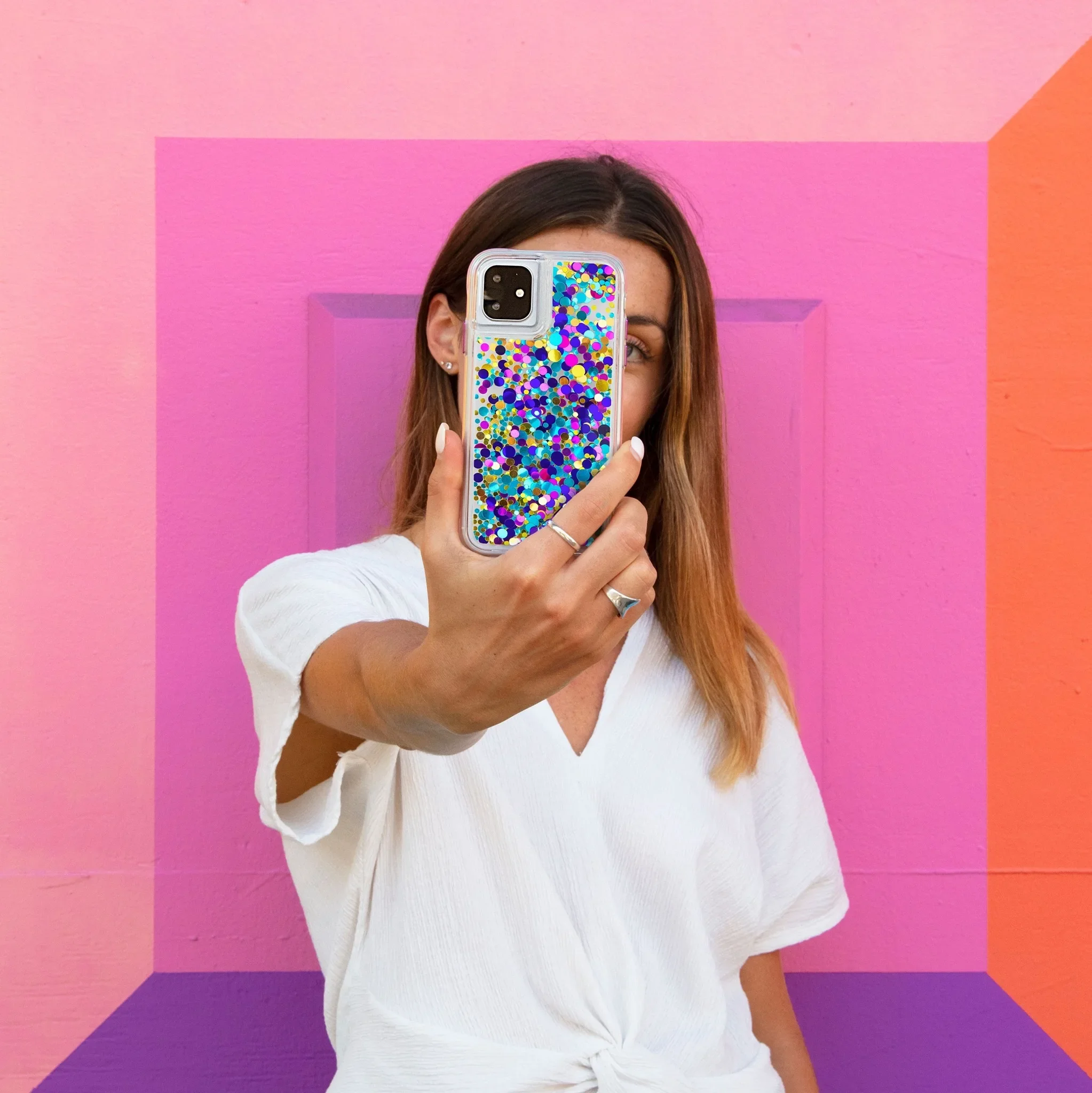 Picture 7: Sequins Transparent Liquid Phone Cover for iPhone 15 14 16 Pro Max Case Shell Dynamic Floating Dots Hard Funda Quicksand Carcasa