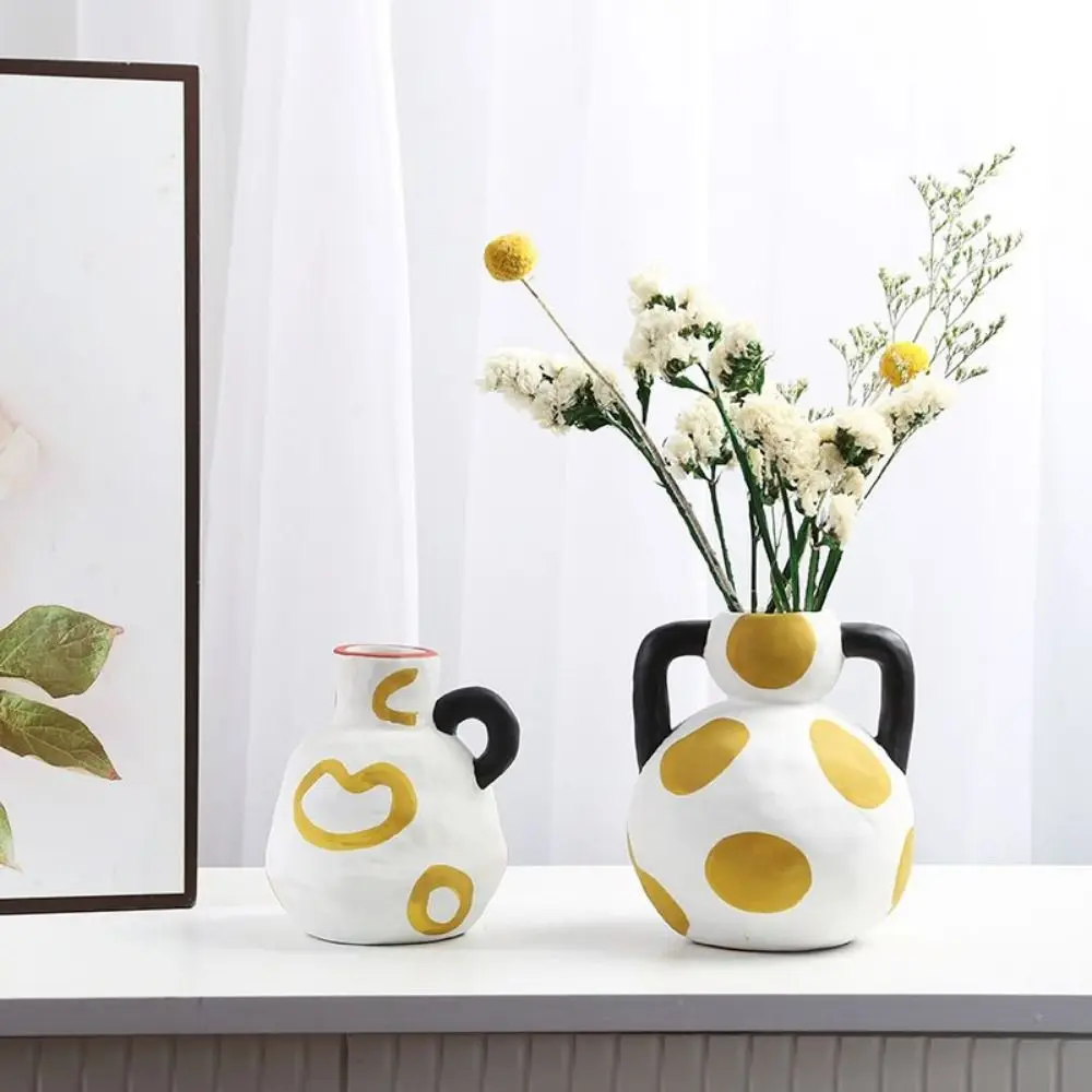 Fashion High Value Cream Style Flower Vase Painted Exquisite Nordic Milk Pot Ins Ceramic Vase Desktop