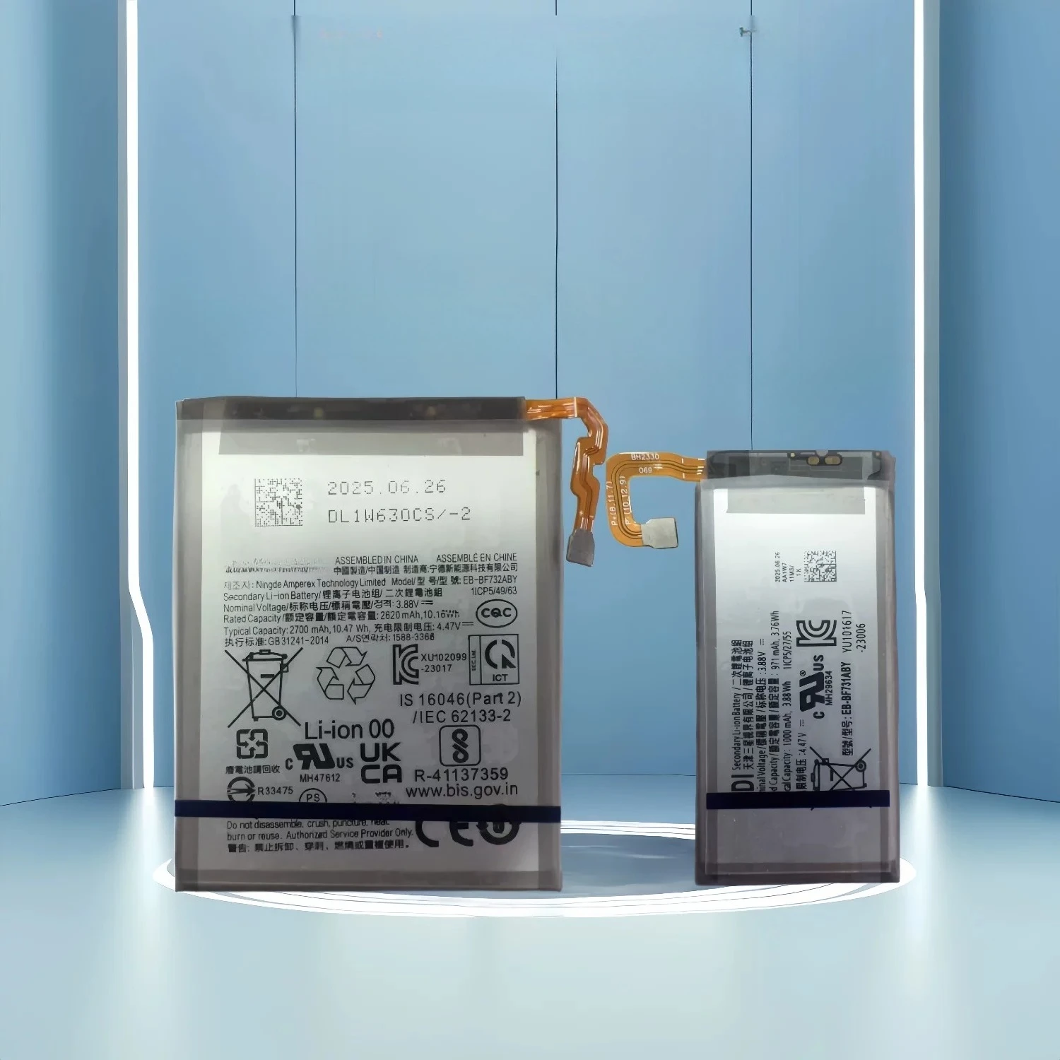 

Suitable for samsung w23 flip battery original w7023, w24 flip original, w25 flip brand new authentic small foldable screen