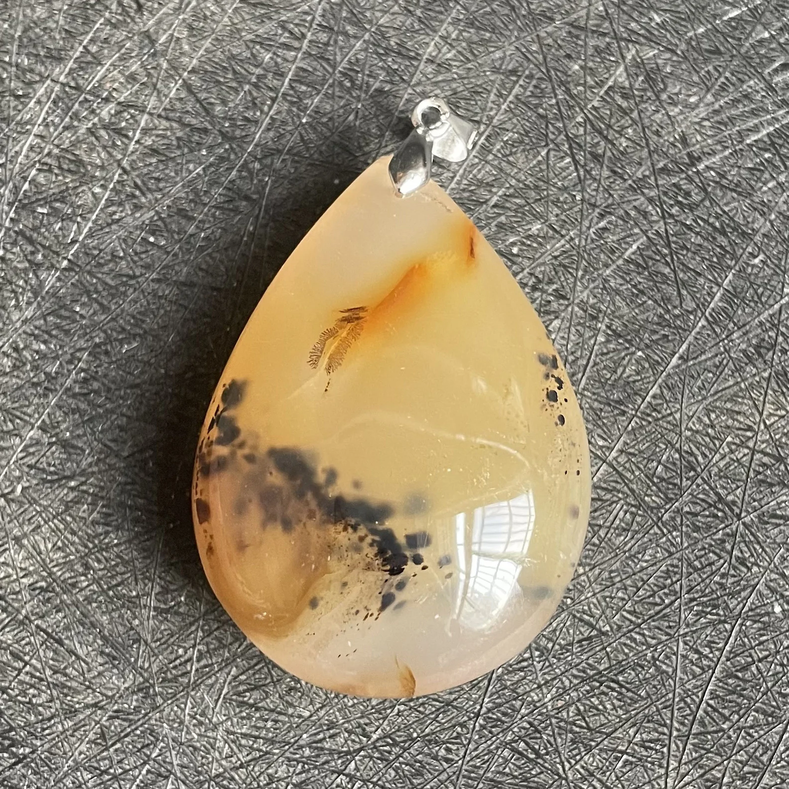 Natural Carnelian Crystal Pendant Moss Agate Jewelry Rock Decoration Rough Polished Quartz Stone Healing