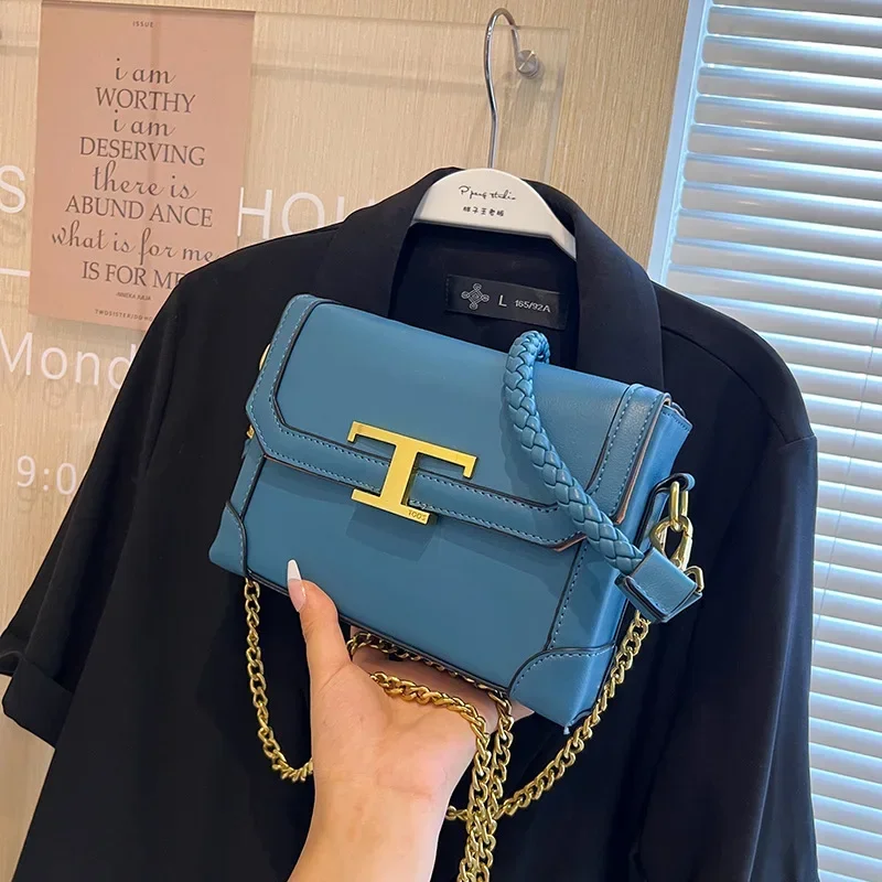 

2025 Spring-Summer New! Women's Stylish Small Square Bag - Retro Chain, Adjustable Strap, Spacious Interior