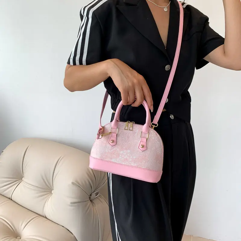 Trendy and Fashionable Pattern Shoulder Bag for Women New Simple Crossbody Bag Versatile and High Appearance Handheld Shell Bags