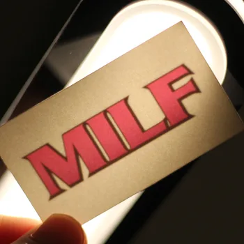 Milf מכתב אנגלית בעל נבגד קעקועים זמניים, מדבקה למבוגרים.