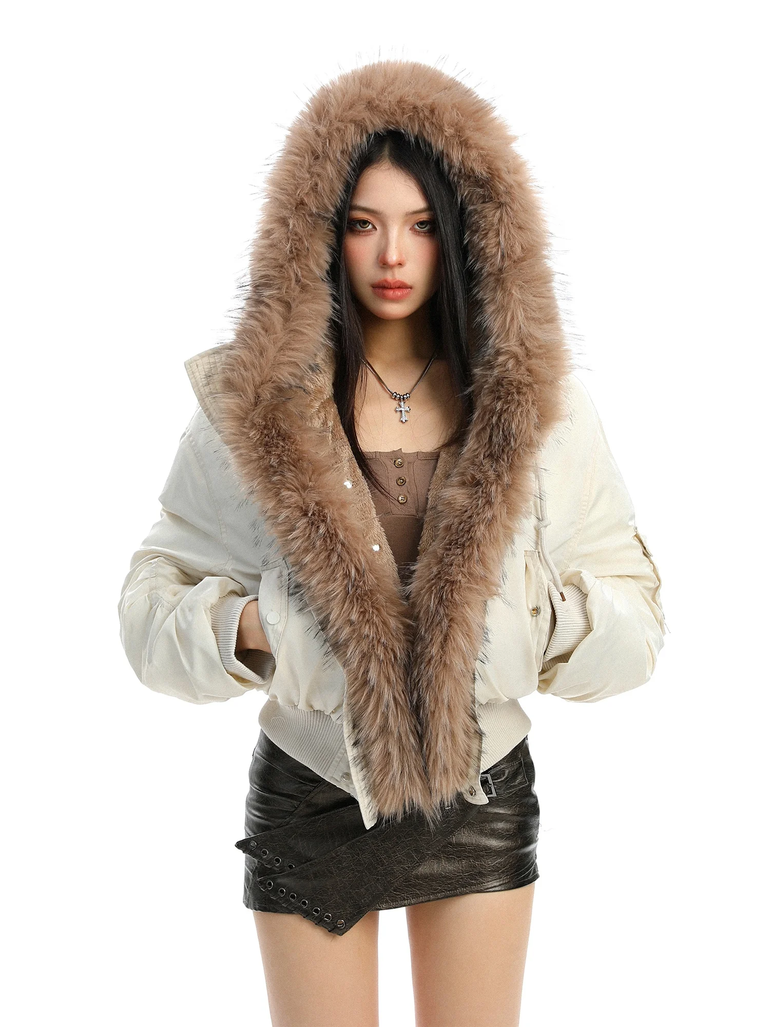 

Женское зимнее пальто Biggold Spicy Girl с отстегивающимся большим меховым воротником, утепленное хлопком, экологичное, теплое, из искусственного меха