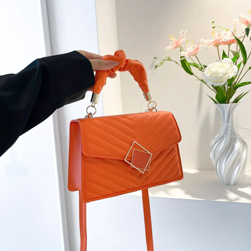 

Pleated Square Bag Solid Color Shoulder Purse for Women Casual Crossbody Tote Textured Top Handle Bag Fashion Day-to-Night Bag​