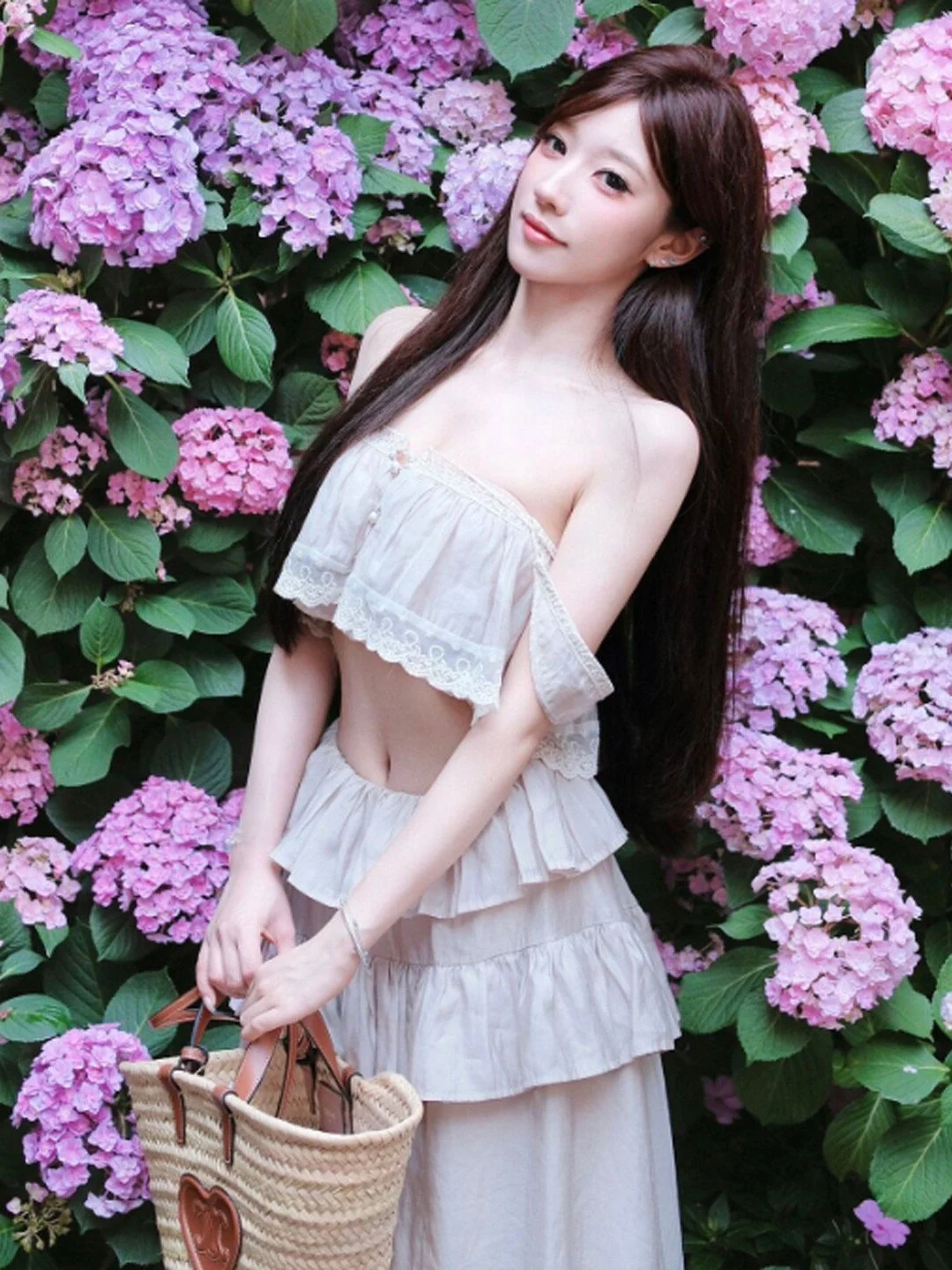 

Gentle Wind Unique One-Shoulder Top Half-Skirt Two-Piece Set Complete OOTD Summer 2026 Comfortable Short Sleeve Cotton Blend