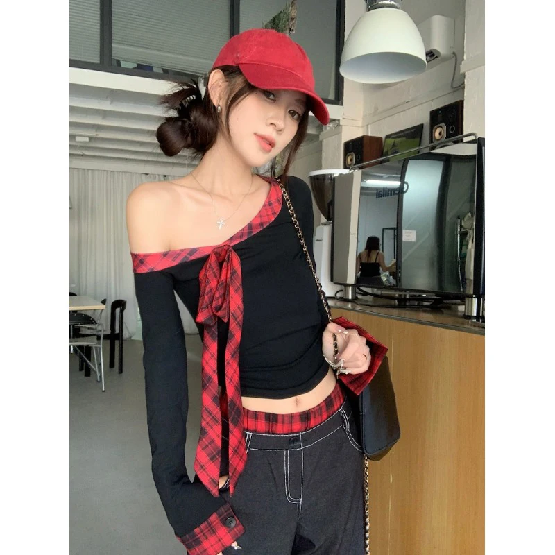 

Black Plaid Splicing Bow Slanted Shoulder T-shirt Women's Autumn and Winter Bottoming Shirt with Short Top Inside