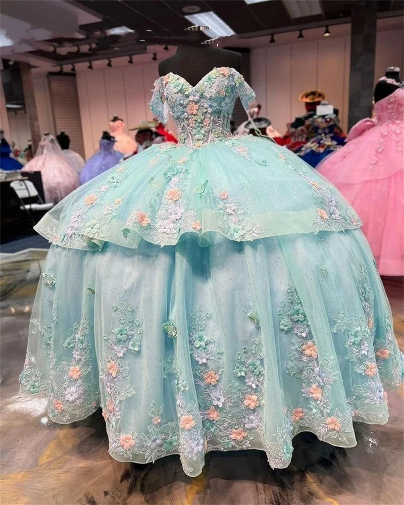 

Мексиканское зеленое бальное платье с открытыми плечами, платье Quinceanera для девочек, аппликации из бисера, платья для дня рождения, многоуровневые платья для выпускного вечера