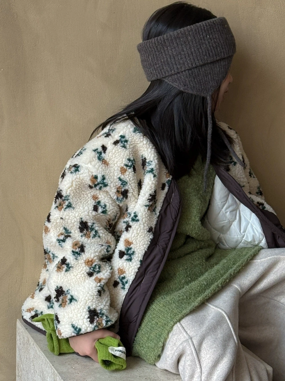 

Girls Outerwear Children Autumn and Winter 2025 New Floral Fashion Hooded Thick Versatile Children Top