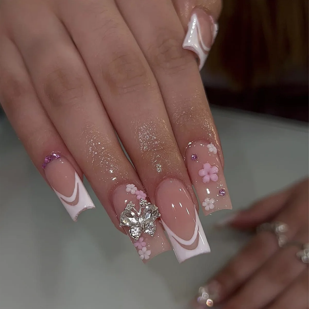 Uñas postizas de Ballet de 24 piezas, uñas largas a presión francesa con diamantes de imitación, diseño de lazo rosa, manicura de Cabeza Cuadrada