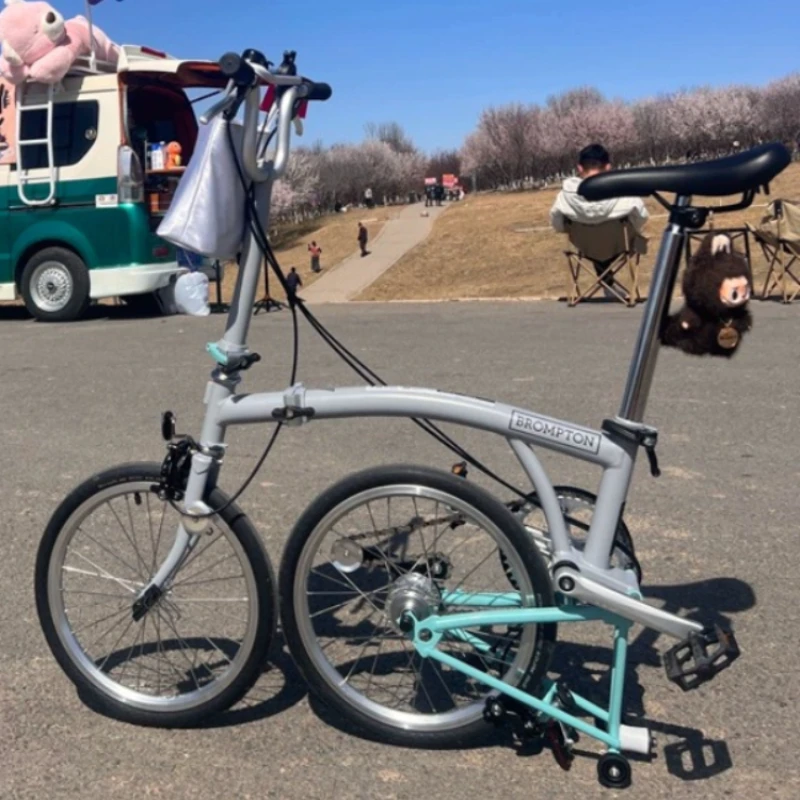 20-Zoll 9-Gang Faltrad, Dreifach Faltbares Chamäleon-Farbiges Fahrrad mit Scheibenbremse, Tragbares Freizeit-Reisefahrrad für Erwachsene