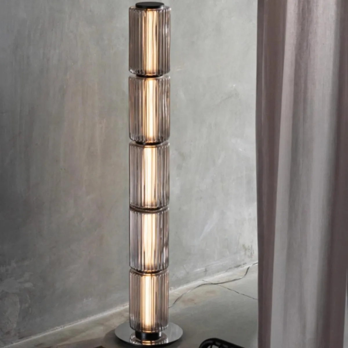 Living room floor lamp modern minimalist style minimalist glass desk lamp