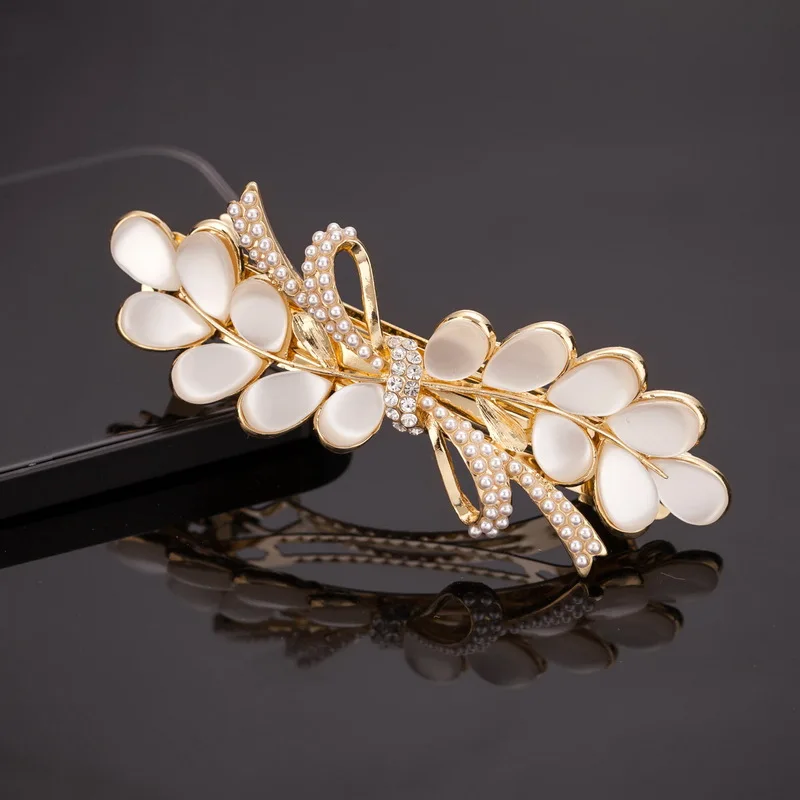 New Korean White Cat\'s Eye Zircon Spring Hair Clip Pearl Bowknot Boutique Alloy Top Clip Elegant Women\'s Fashion Hair Jewelry