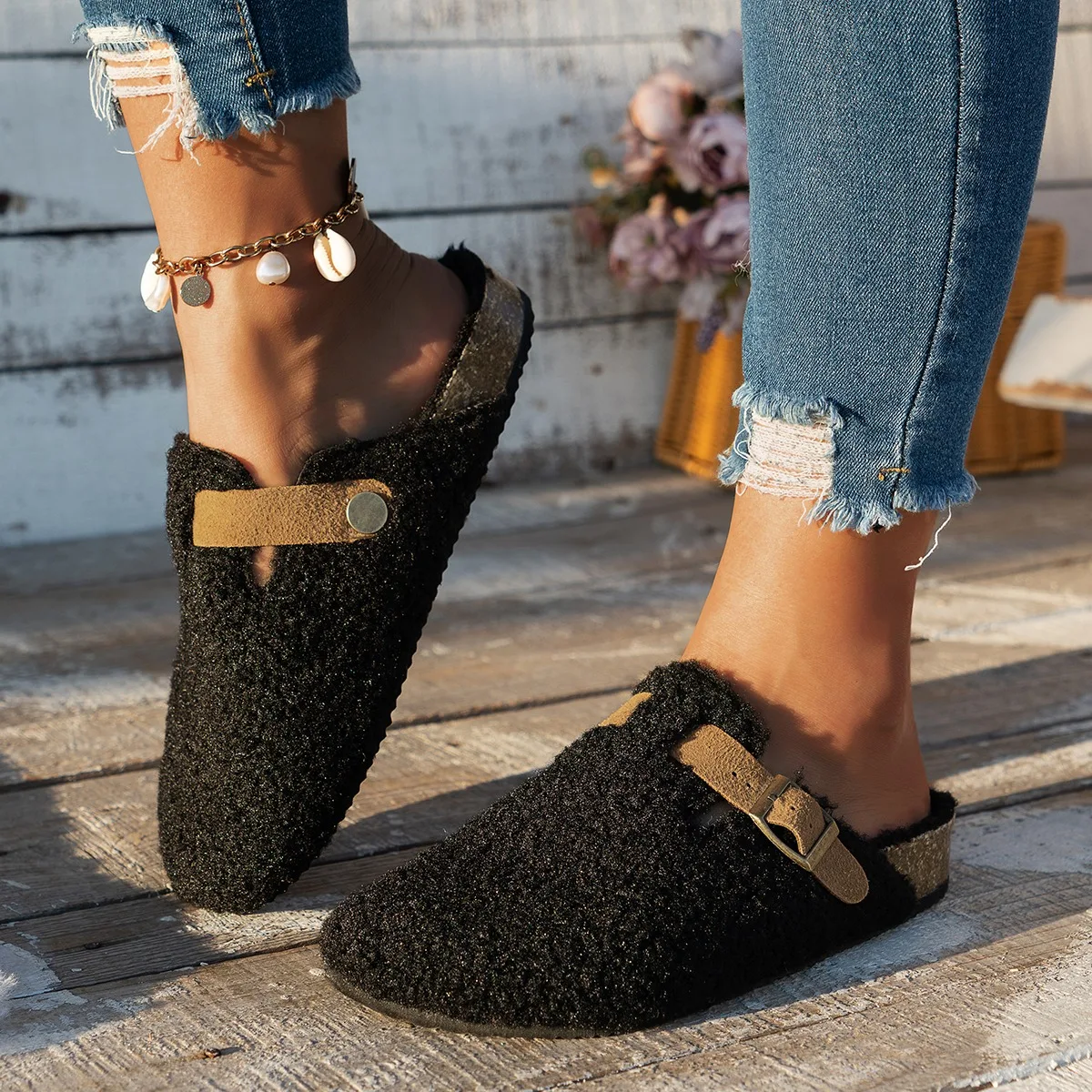 Vrouwen Slippers Muilezels Bont Vrouwen Schoenen Winter Nieuwe Gesp Flats Platform Wandelen Pluche Dames Slides Casual Warme Indoor Laarzen Vrouwen