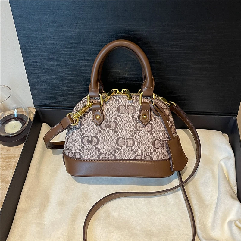 

Women’s Luxury Leather Fashion Classic Shoulder Tote Designer Bag Elegant Crossbody Handbag For Daily Street Style