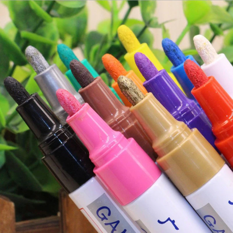 Car Oily Painting Pen Waterproof Permanent Graffiti Touch Up Tyre Marker Auto Rubber Tire Tread Mark Pen for Bike Cars Metal