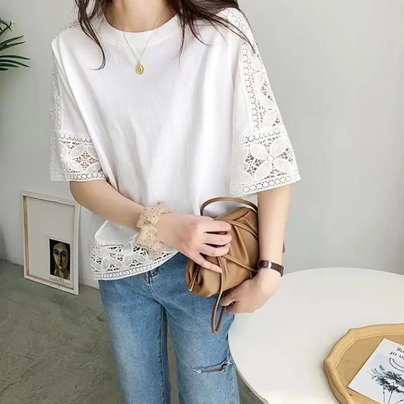 

Fashion Lace Tops Women Summer Blouses Casual Half Sleeve Blusas Female Hollow Out Solid Color Tunic Over Sized Chemise