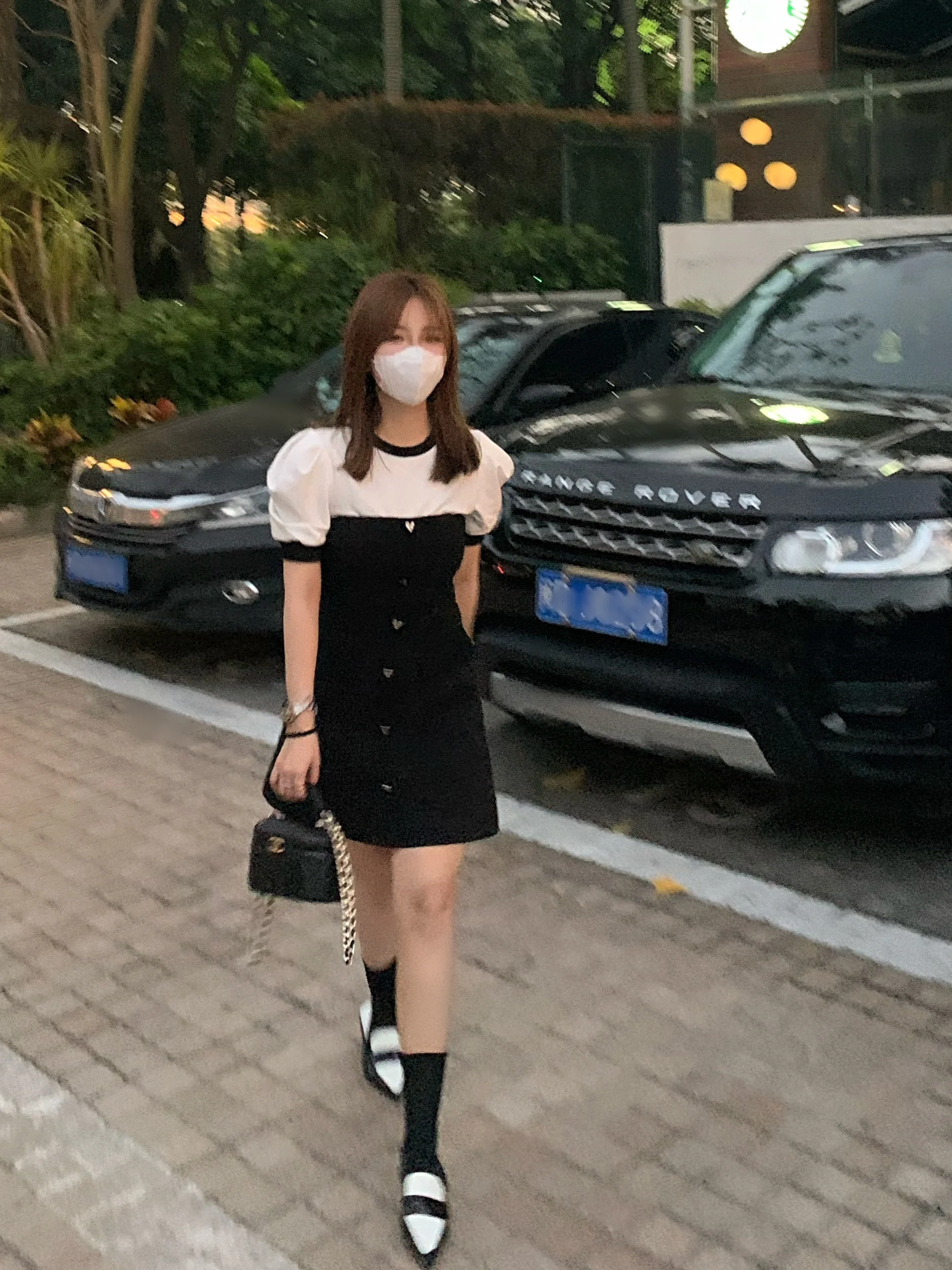 

Летний женский модный комплект Scout: топ без бретелек с пышными рукавами и юбка — уникальный выбор из двух предметов