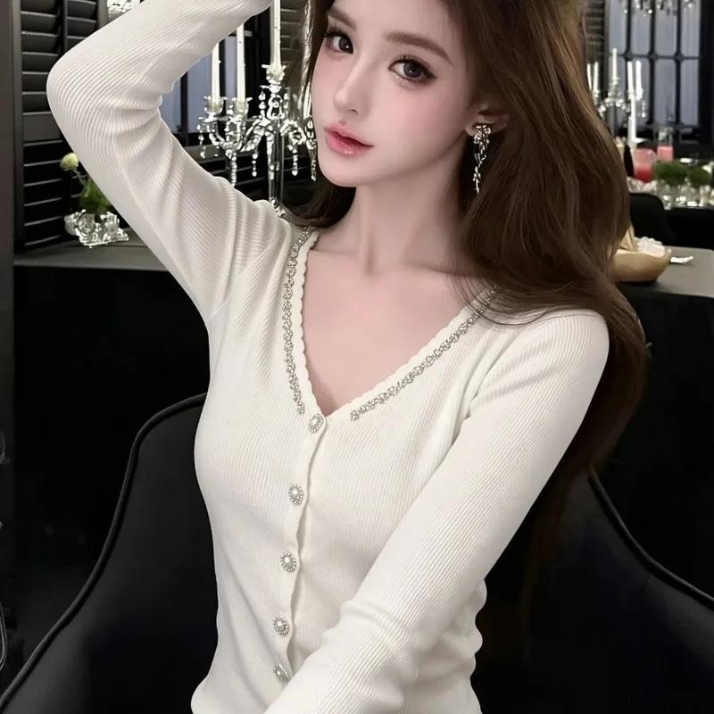 Women French Elegant Rhinestone V Neck Knit Top Autumn Winter Slim Fit Long Sleeve Cardigan Ladies Sweet Blouse