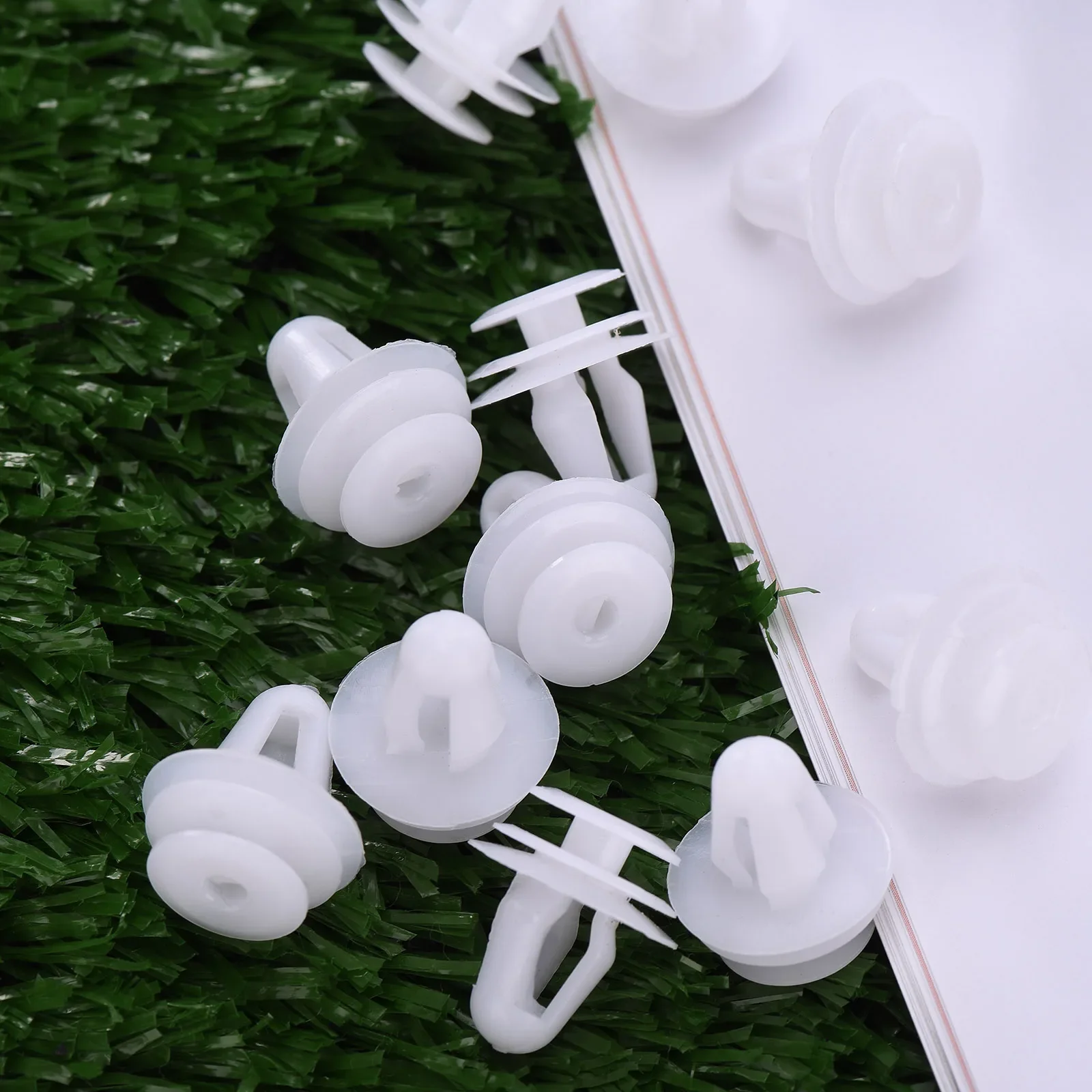 100Pcs Car Auto Dia Hole Trim Door Lock Fastener Rod Clips 10mm