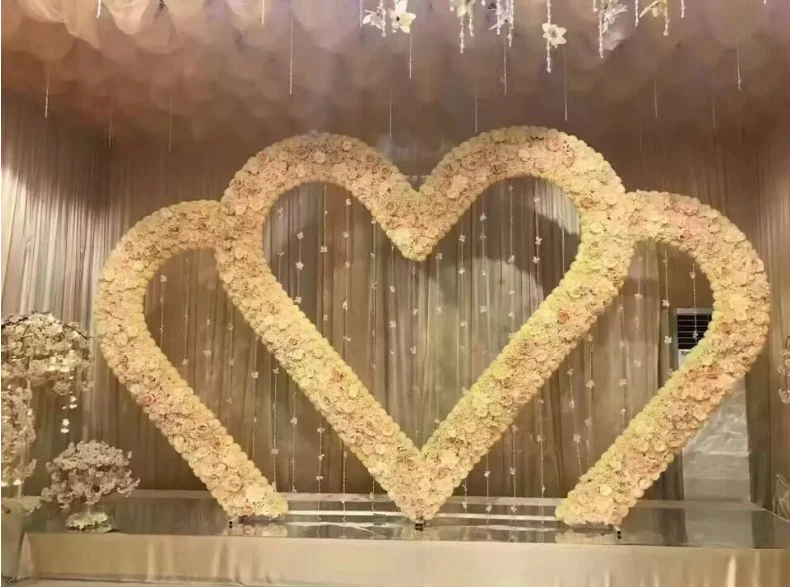 Wedding oversized love arch stage background decoration heart-shaped flower gate arch