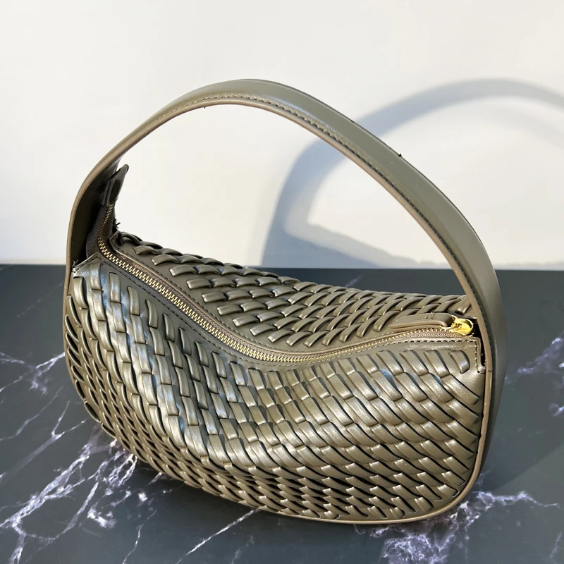

Hand Woven Half Moon Bags For Women Luxury Designer Handbag Purses 2025 New In PU Cross Woven Top Handle Wrist Underarm Shoulder