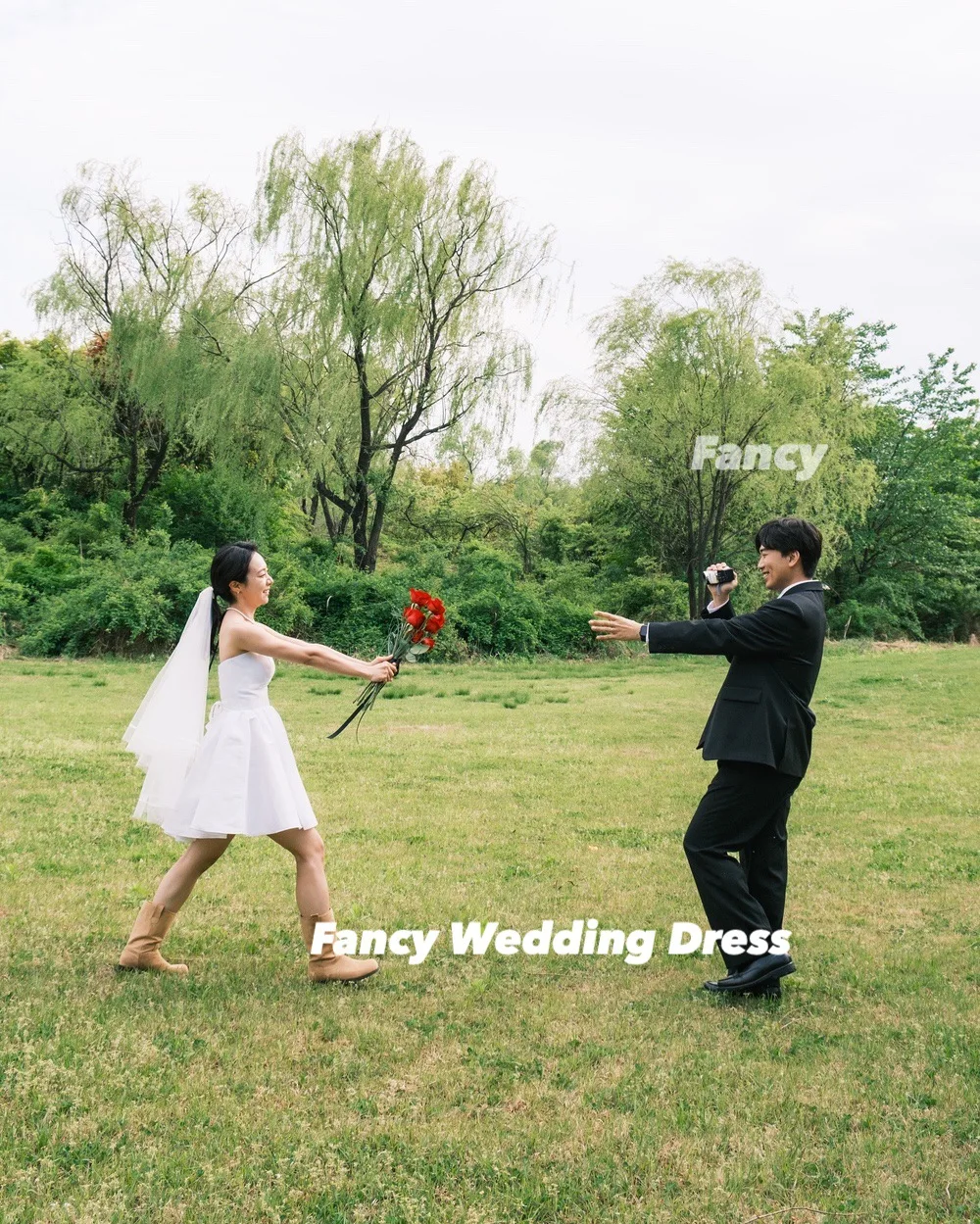 Fancy Simple Strapless Wedding Dress A Line Korea Photo Shoot Mini Short Evening Dress Back Corset Customized