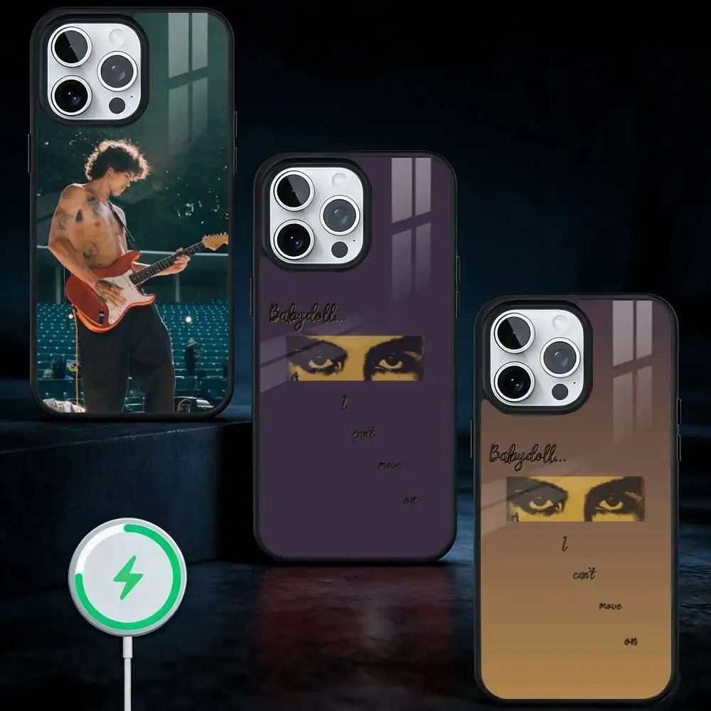 

D-Dominic Fike B-Babydoll Phone Case For iPhone17,16,15,14,13 Plus,Pro Max Magnetic For Magsafe Wireless Charging