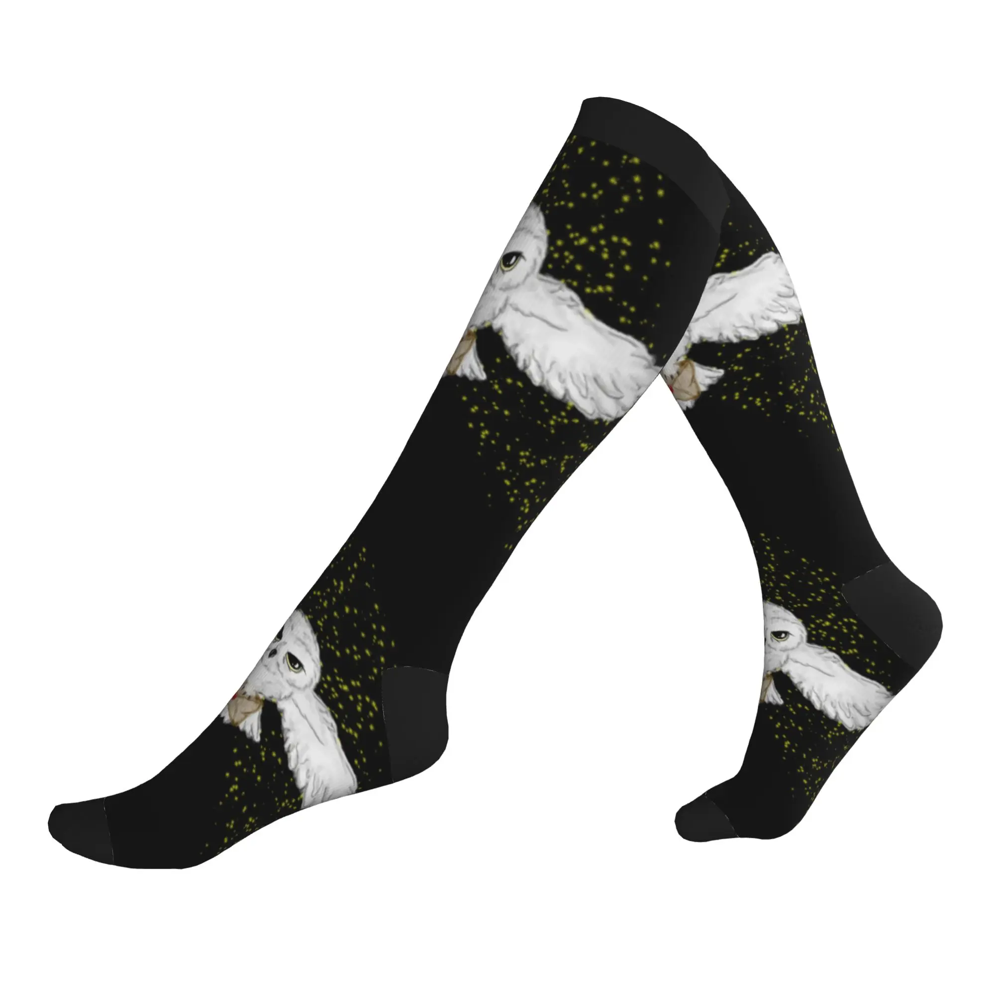 Owl Flight Tote Bag Calcetines de vestir para hombre y mujer, cálidos, divertidos, novedosos, con diseño de bruja, mágicos, deportivos, de compresión