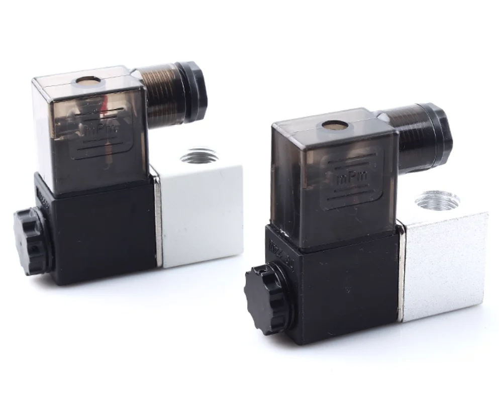 

Pneumatic one-in-one-out solenoid valve 2V025-08 24V normally closed electronic switch control valve