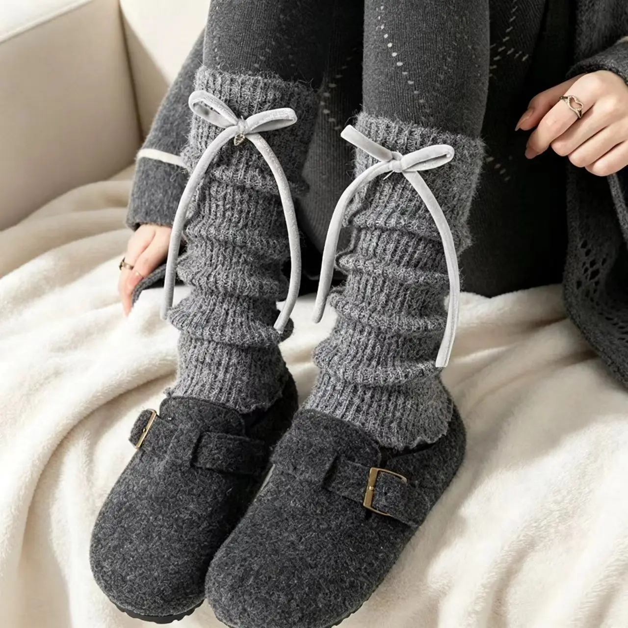 Bow Socks Women's Autumn and Winter Wool Thickened Warm Flanging Pile Socks Ins Korean Girl Leggings