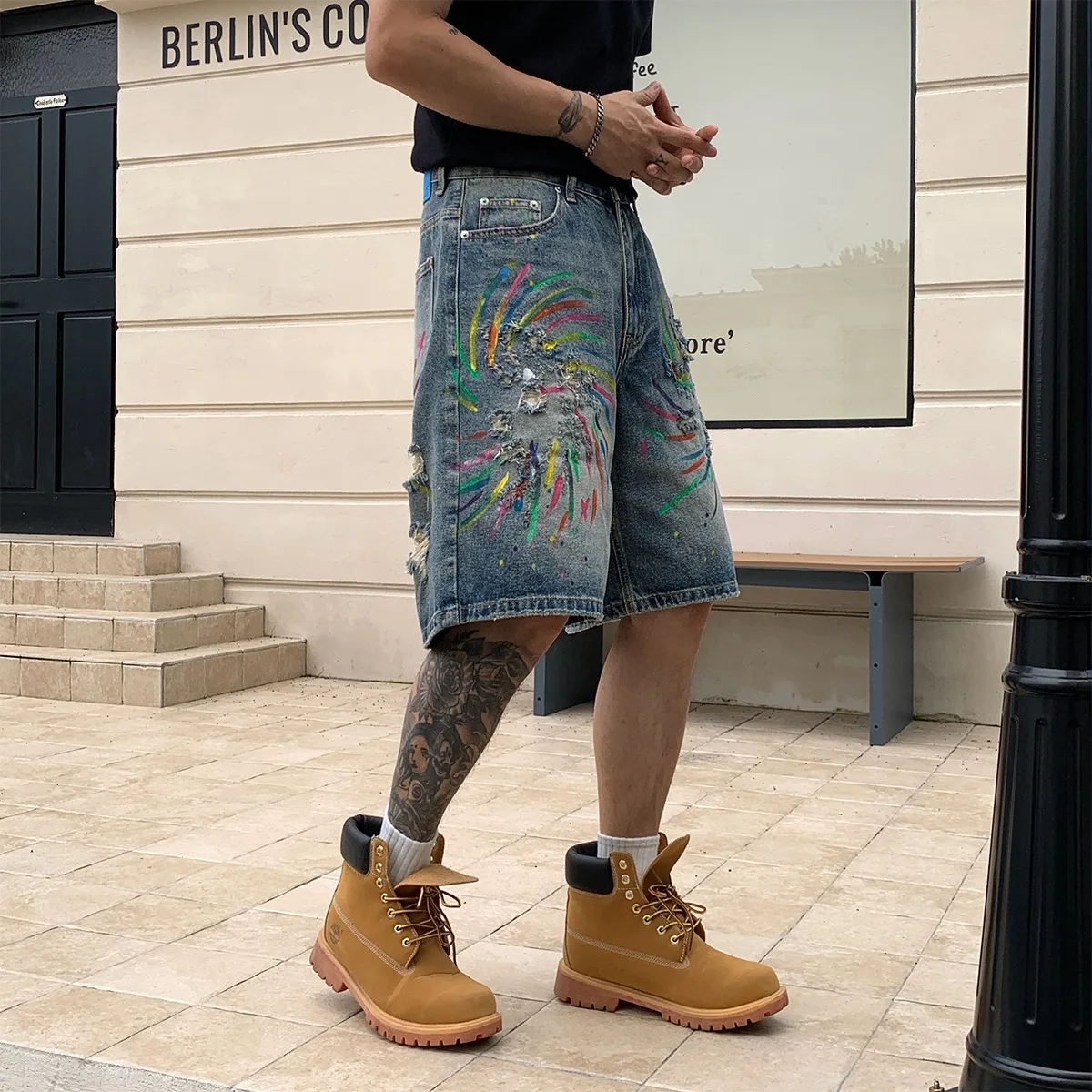 MWJLPWQ Splatter-Paint Graffiti Denim Shorts Men American High Street Colorful Distressed Vibe Wide-Leg Mid-Length Pants 21492