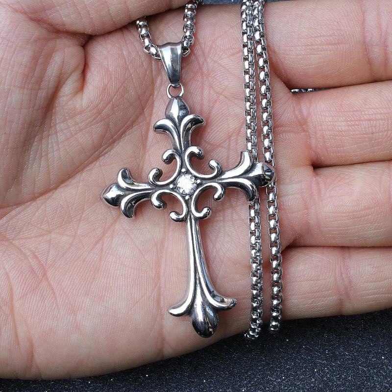 Europe and The United States Gothic Style Cross Pendant Necklace Ladies Y2k Personalized Retro Holiday Jewelry Accessories