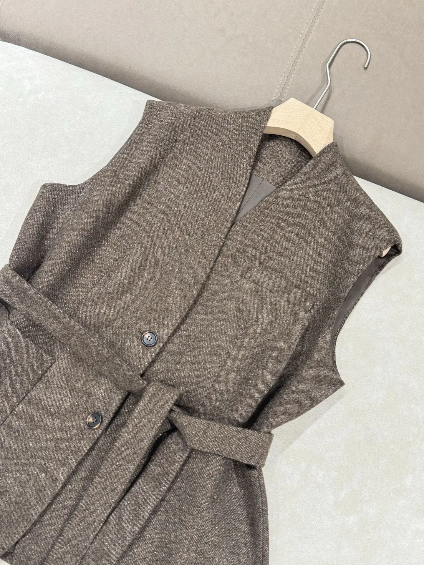 Nouveau gilet en laine à lacets pour femmes, haut décontracté assorti à la mode