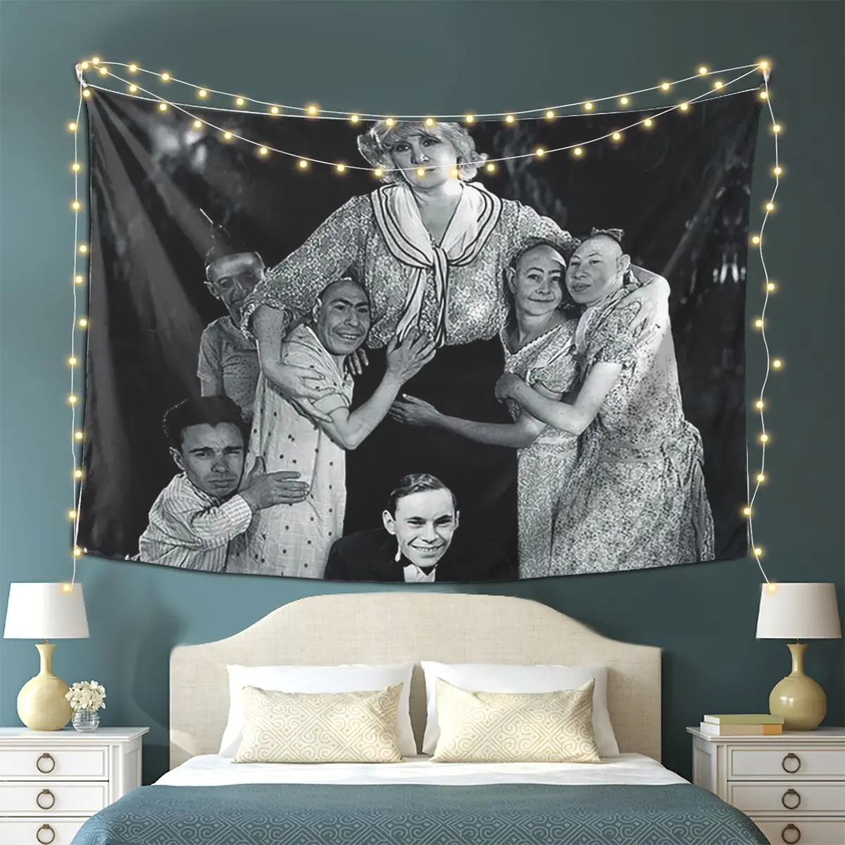 Freaks 1932 Gobble We Accept Her One Of Us Tapestry Wall Hanging Aesthetic Home Decoration Tapestries for Dorm Room