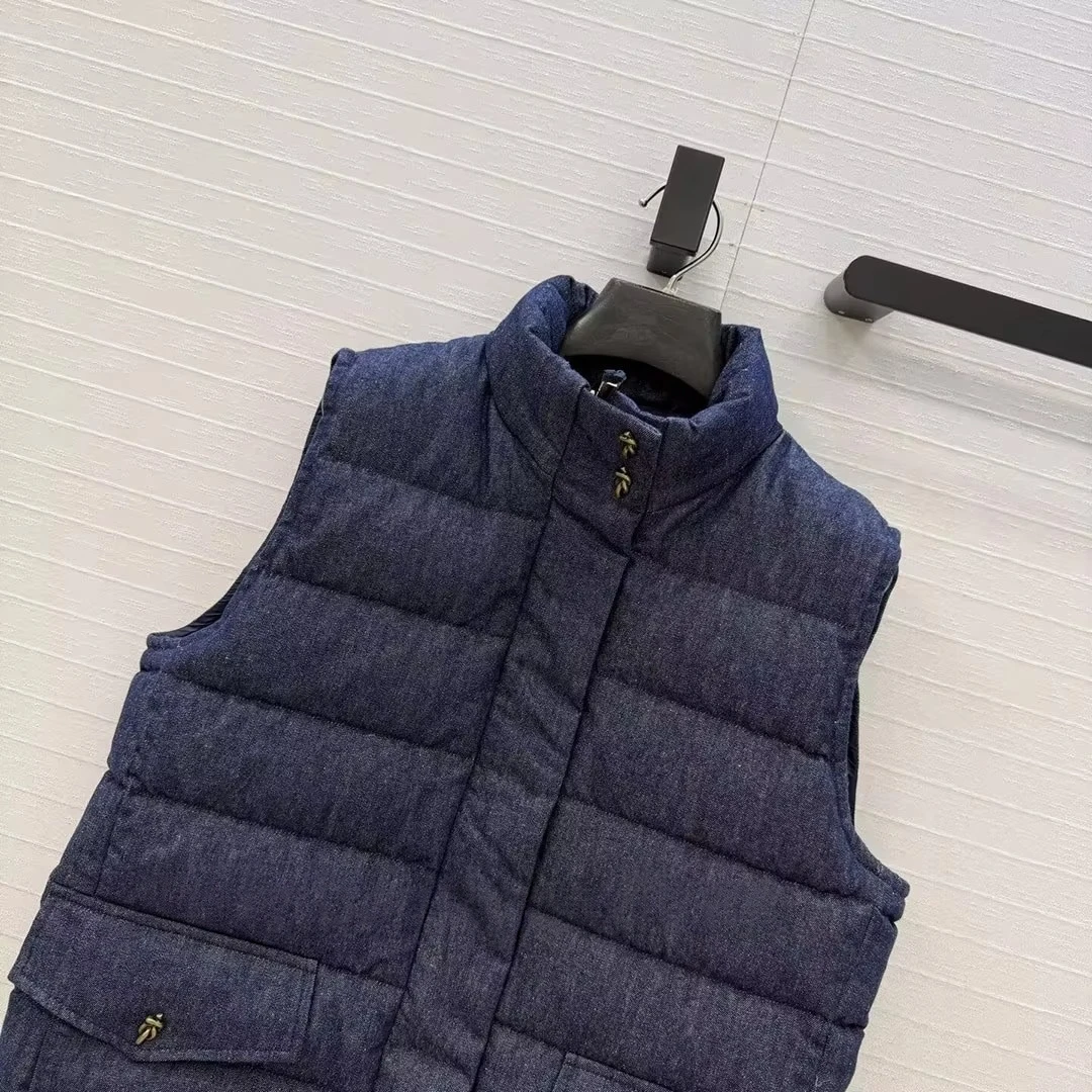2026 New Winter White Goose Down Warm Denim Vest Coat Women Stripes Quilting Stand Sleeveless Metal Buttons Pockets Chic Jacket