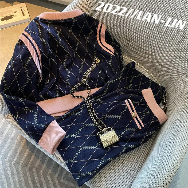 Elegant Small Fragrance Knit V Neck Suit Cardigan Western Style Plaid Casual Sweatpant 2026 New Moda Sets Exquisite Pants