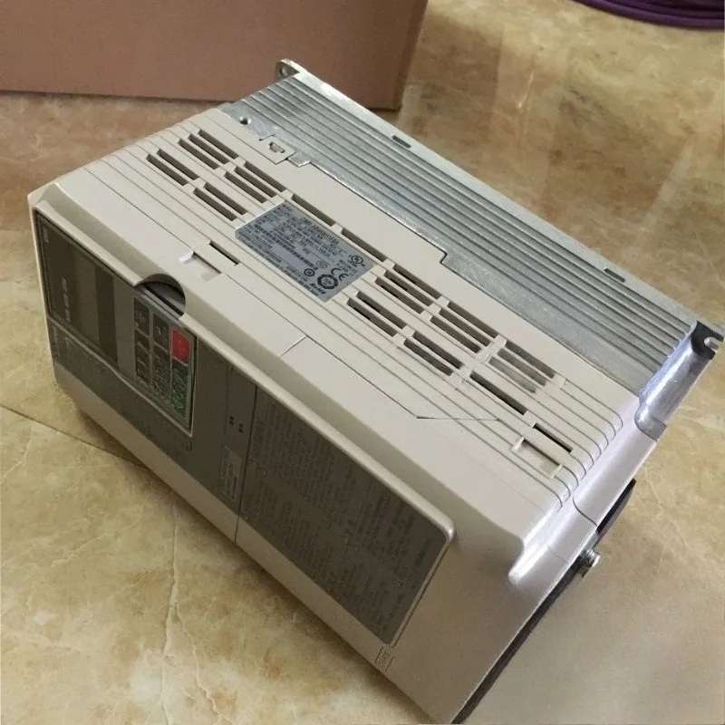 Teile für Yaskawa 1,5 kW Wechselrichter CIMR-JB2A0010BBA