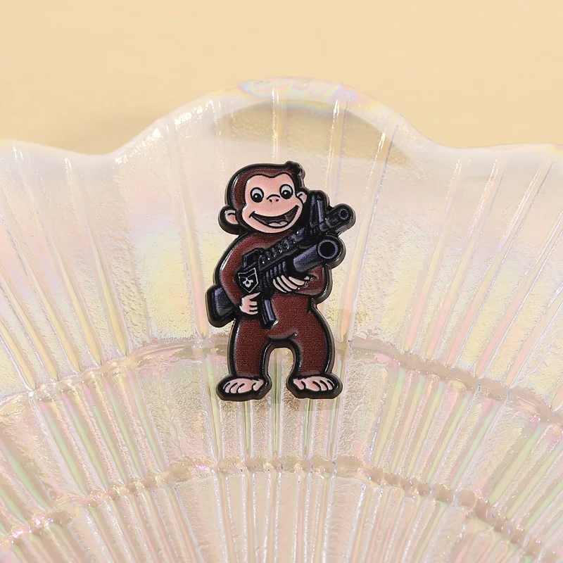 Animal Brooches Cartoon Monkey Metal Badges Small Gifts Wholesale Hat Pins for Clothes Cap Pin Brooch Backpack Accessories Lapel