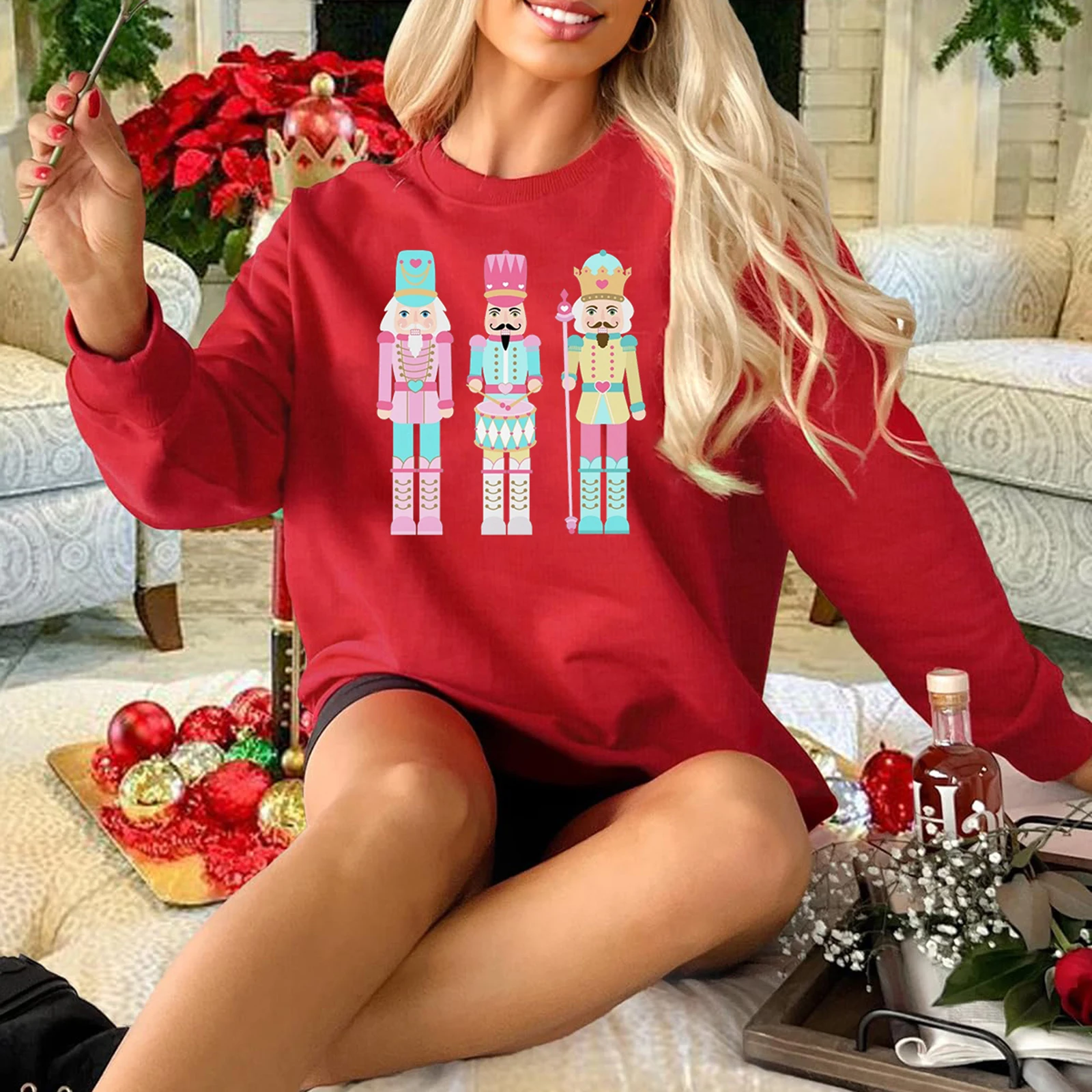 Combhasaki Women's Christmas Loose Fit Sweatshirts Long Sleeve Round Neck Y2K Aesthetic Cartoon Soldiers Print Pullover Tops