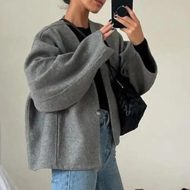 

Elegant Grey Woolen Women Coat V Neck One Button Long Sleeves Loose Short Jacket 2024 Autumn Winter New Lady High Street Outwear