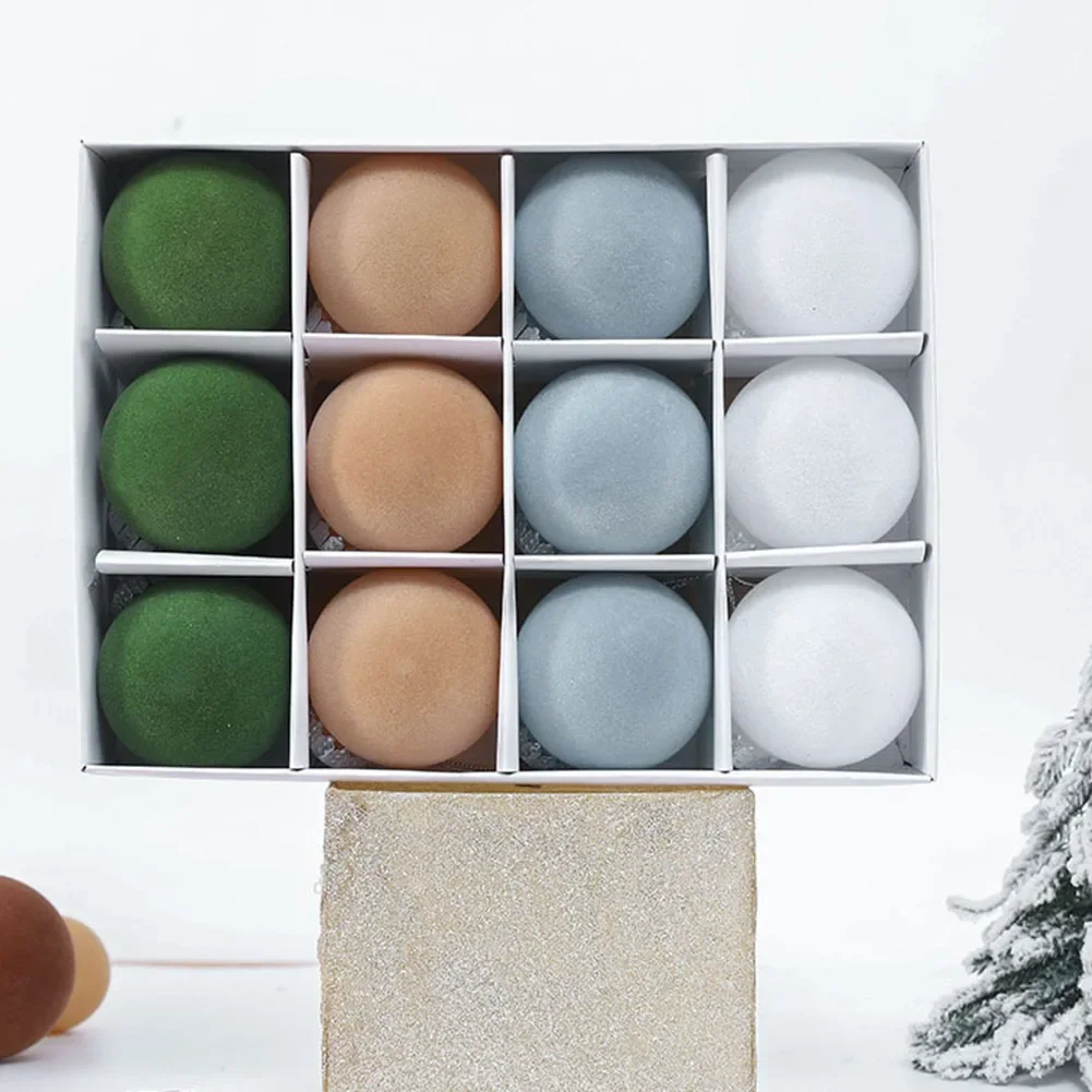 Christmas Decorations Christmas Tree Ornaments Silk Thread Anti-shatter Beautiful And Elegant Lightweight Metal Covers