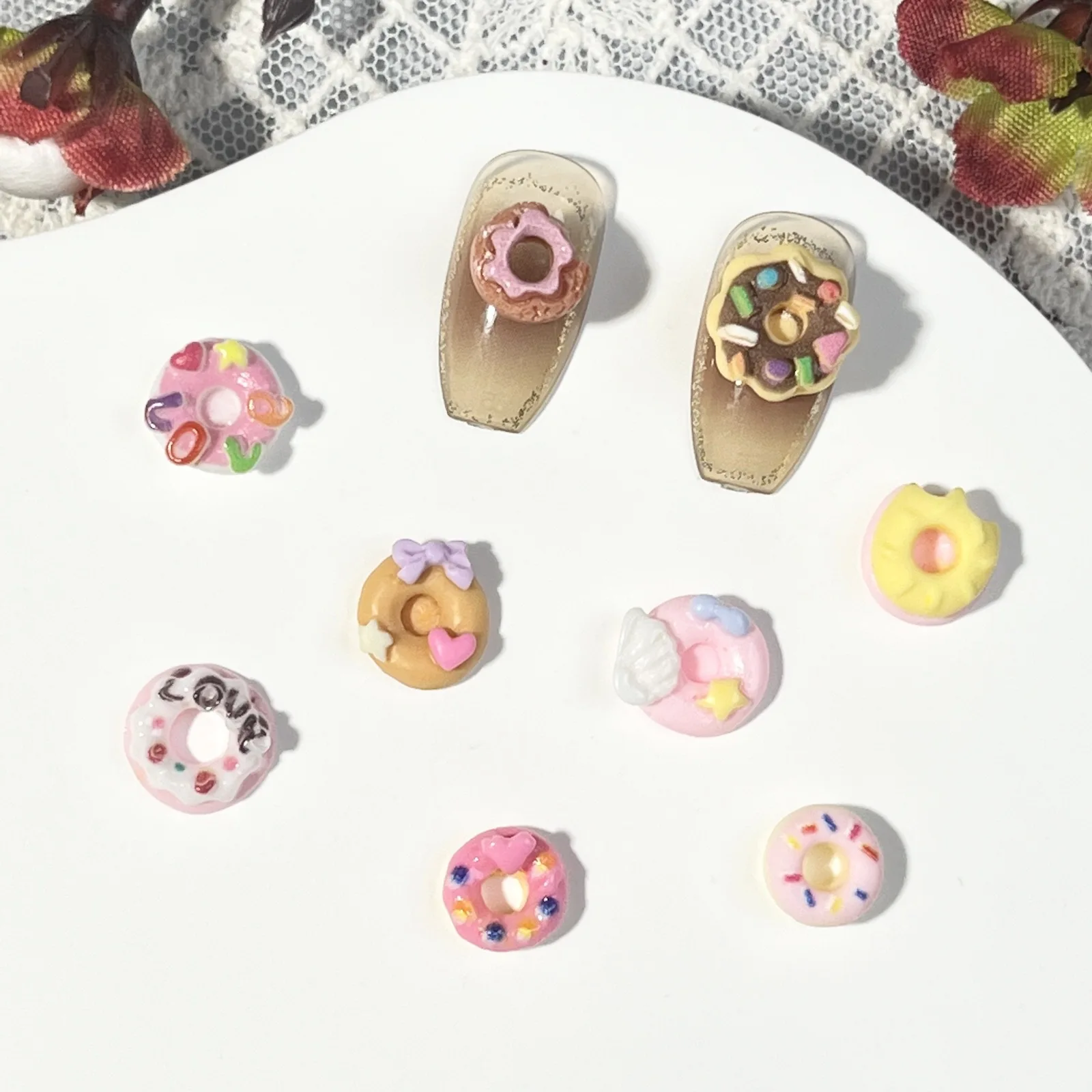 50pcs Cute Food Play Donut Nail Charms Bulk Korean Cream Faltback Resin Jewelry For DIY Manicure Design Decaoration Accessories