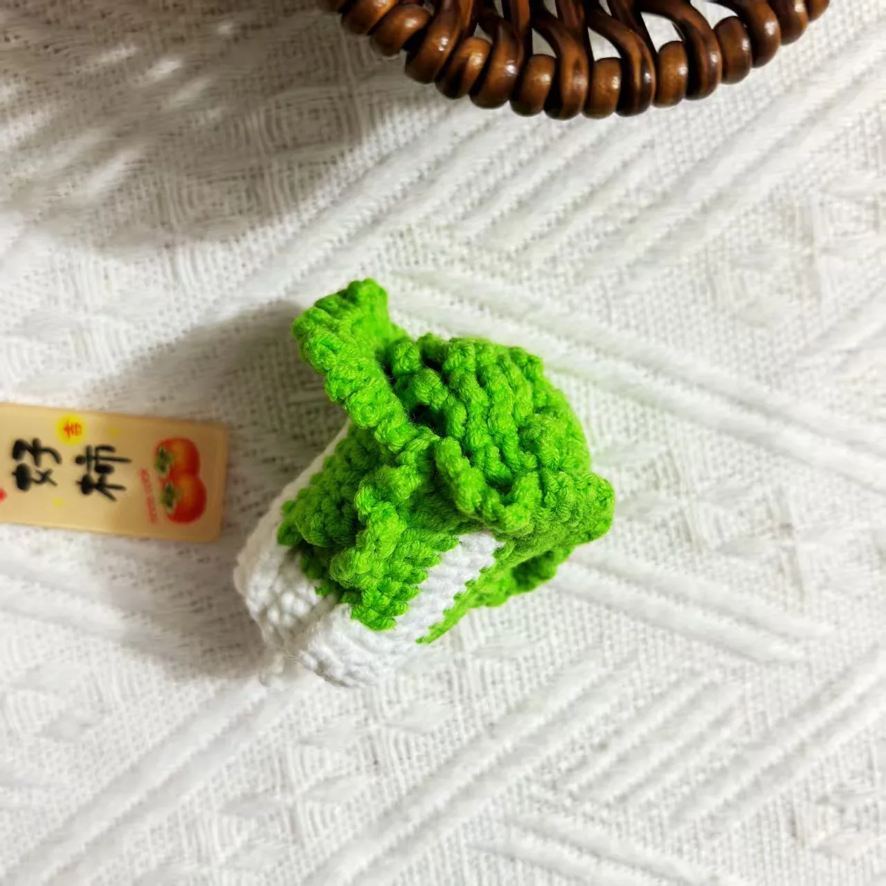 Kreative Gehäkelte Gemüse-Figuren, Handgefertigte Gewebte Gemüse-Schlüsselanhänger, Rucksack-Anhänger, Niedliches Geschenk – Detail 4